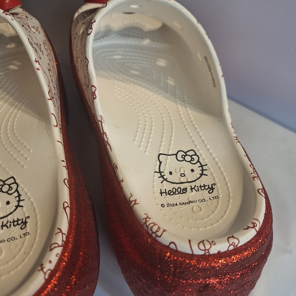Crocs X Hello Kitty Plataform Women's Shoes . Size 11 New - Picture 5 of 9